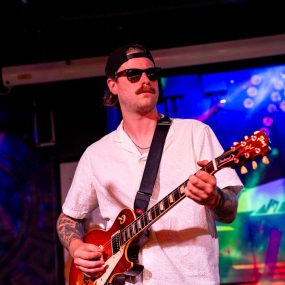 Lenny Barking Parrot Penticton July 26, 2025